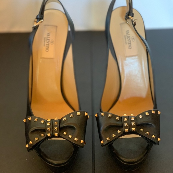 Valentino Rockstud Peep-toe Slingback Pump - Picture 2 of 7
